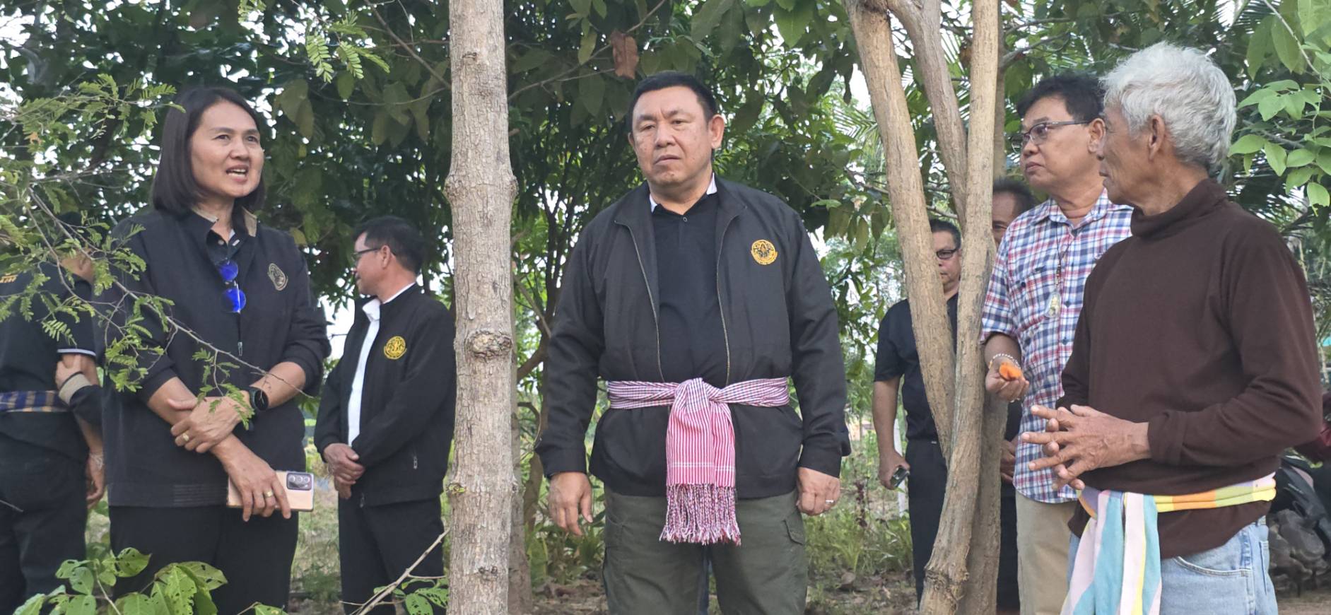 title - เลขาธิการ ส.ป.ก. ลงพื้นที่ตรวจเยี่ยมกลุ่มแปลงใหญ่ข้าวอินทรีย์ และโครงการก่อสร้างบ่อบาดาลฯ ในเขตปฏิรูปที่ดิน จังหวัดร้อยเอ็ด